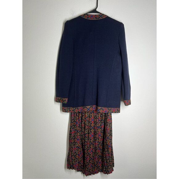 Vintage Jeffrey and Dara Set navy blue knit jacket with embroidery Skirt midi pl - Picture 5 of 16